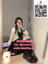 金莎｜166/C/20歲｜ 甜心學生妹 大眼睛長睫毛 笑容甜甜的 身材線條漂亮 屁股翹翹的超