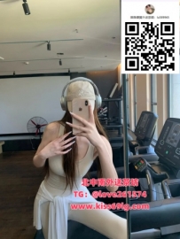 佳佳168/D/29歲 地區：台中 高挑氣質型的健身教練 身材緊實 胸有料 腹線若隱若現、腿