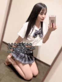 秋天 161/C+/22歲 #雙北 學生服誘惑主動伸舌挑逗   水滴奶頭...