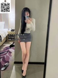 芊芊 167/C/26歲 #臺中 氣質櫃檯姐姐   又白又滑服務好 敏感的鮑魚等你來摸  加上絲襪