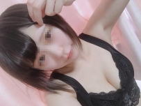 kiki   158/D/20歲   開朗活潑  可愛小隻馬 充滿青春的氣息   ...