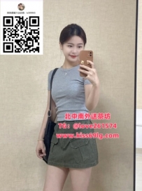 妮妮｜161/C/25歲｜ 地區：台中 溫柔的美容師  皮膚保養到滑溜溜 身材緊實有肉 穿圍裙時可愛又性感 互動活潑像閨蜜聊天 超會按摩挑逗