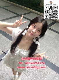 ☕️小暖161/C/22歲 📍地區：#新竹 笑起來有梨渦 整個人自帶溫度 聊天舒服、反應細膩