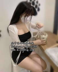 怡晴 158/D/22歲 地區：高雄 價位：買二送一 身材雖嬌小 胸...